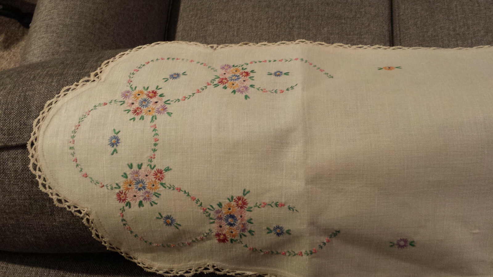 Embroidered circular flowers vintage off white cloth table runner