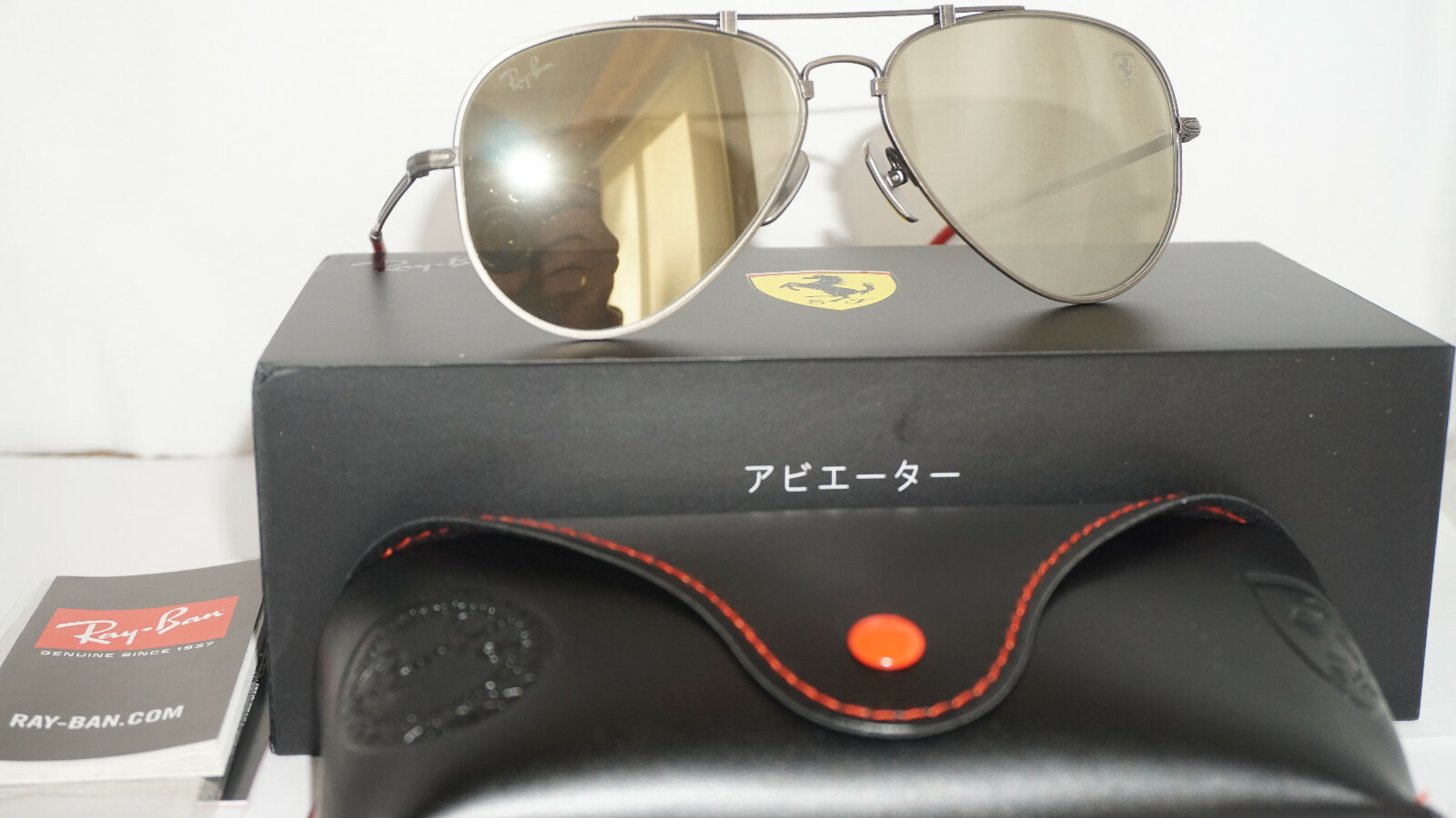 RAY BAN New Rare Sunglasses Ferrari Aviator 200 Made RB8125M RAY BAN New Rare Sunglasses Ferrari Aviator 200 Made RB8125M