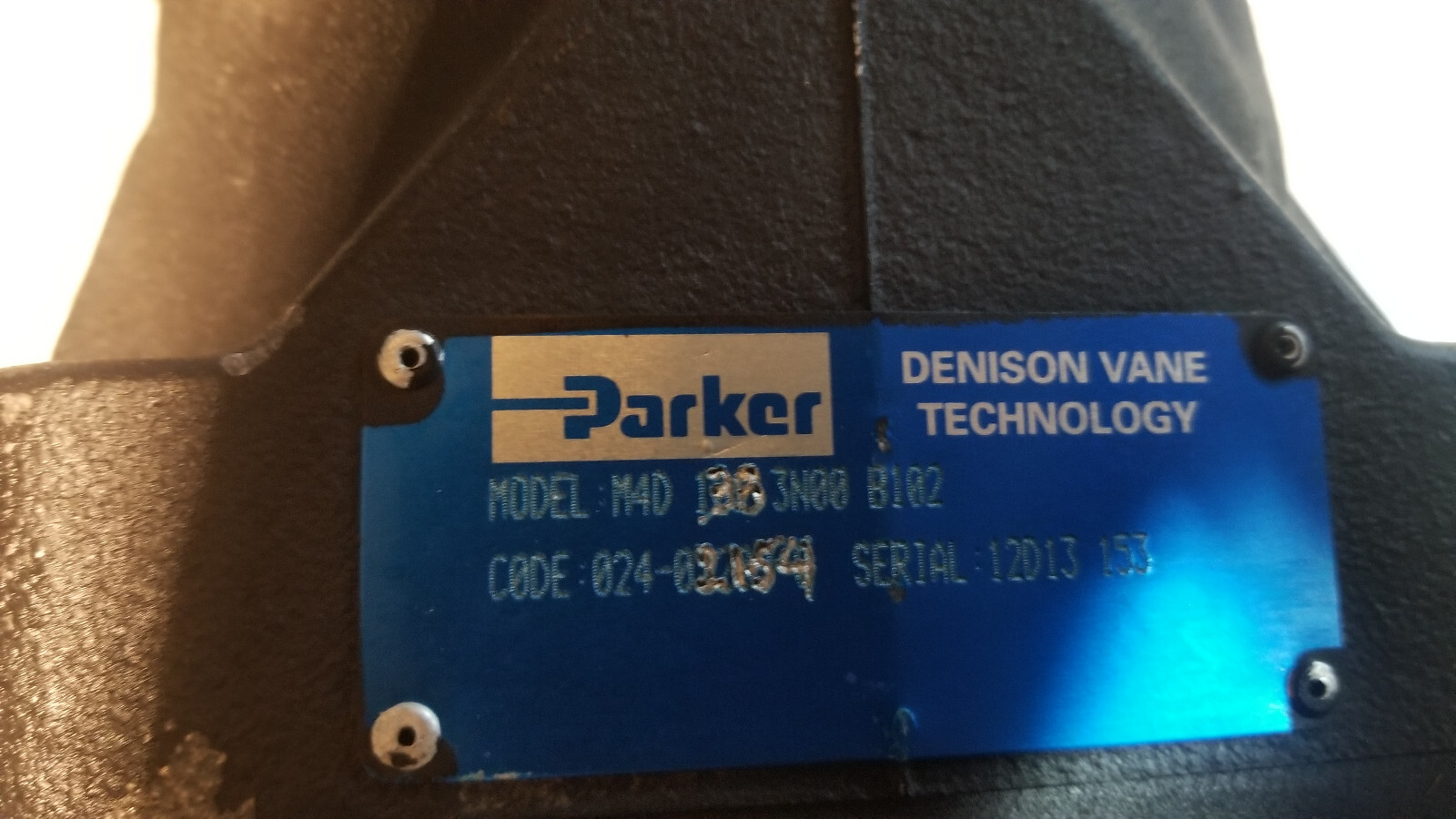 024-02154-0 PARKER DENISON M4D 138 3N00 B102 Medium Duty Vane Motor - Picture 6 of 12