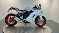 2021 Ducati Supersport S 950 - White (20MY) SPORTS Petrol Manual