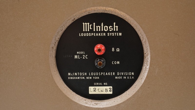 McIntosh ML 2C - Vintage Audiophile Classic 6 Driver Floorstanding Speakers