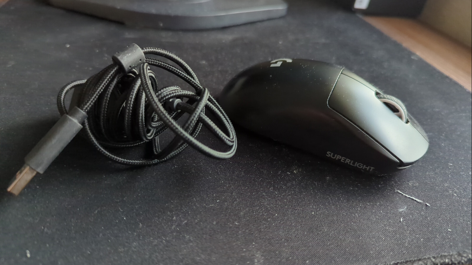 Logitech G PRO X Superlight Wireless Gaming Mouse – Black – ASA