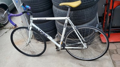 trek 1100 road bike value