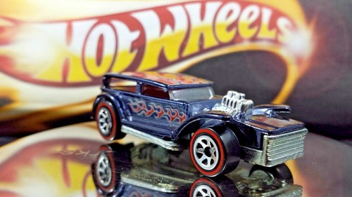 Hot Wheels The Demon 2007 Classics REDLINE version  (B4) DARK PURPLE HTF