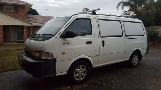 Kia pregio 2002