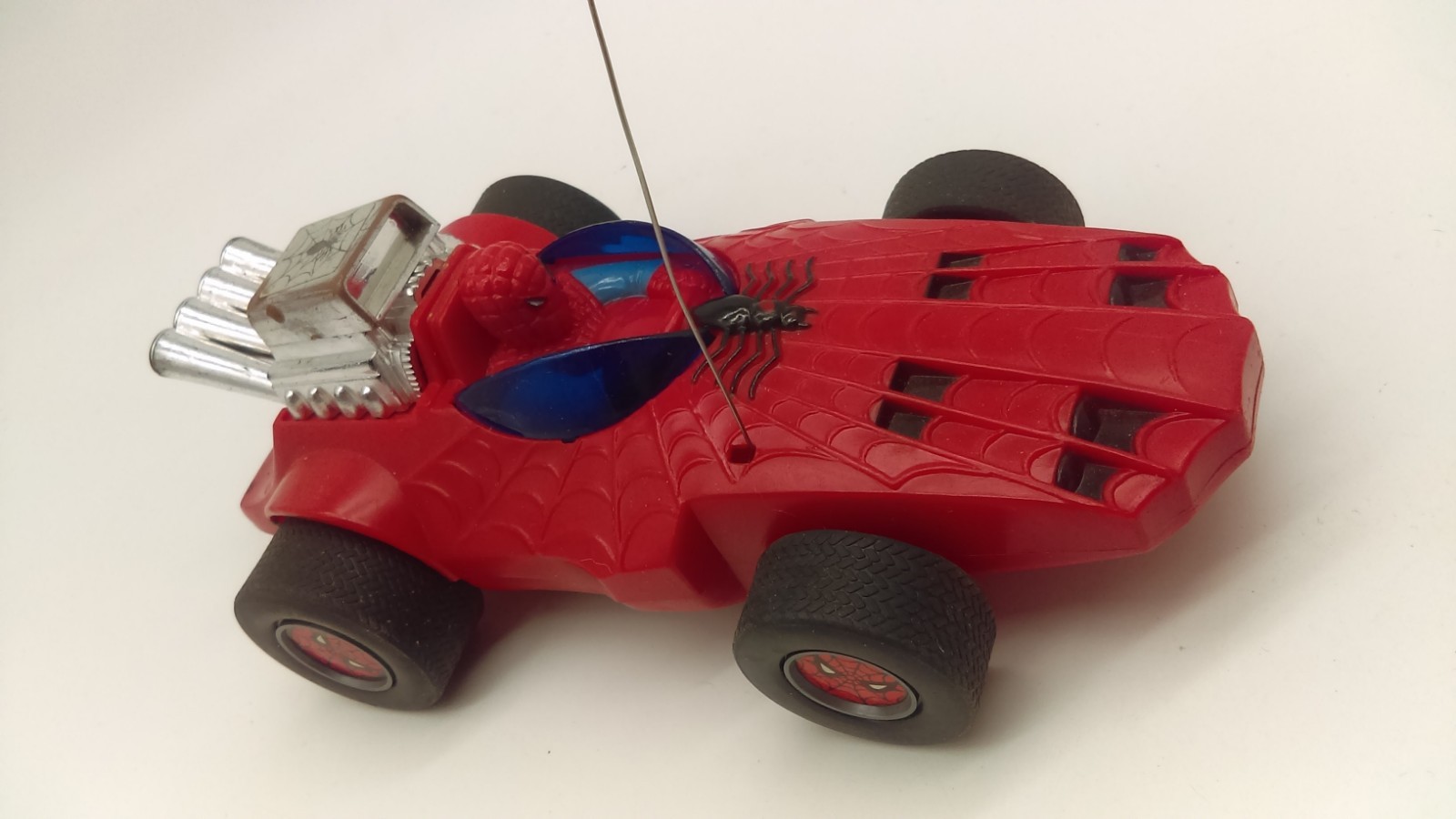 Vintage 1977 AHI Spider-man Remote Controlled Spider Car w/ Controller WORKS!
