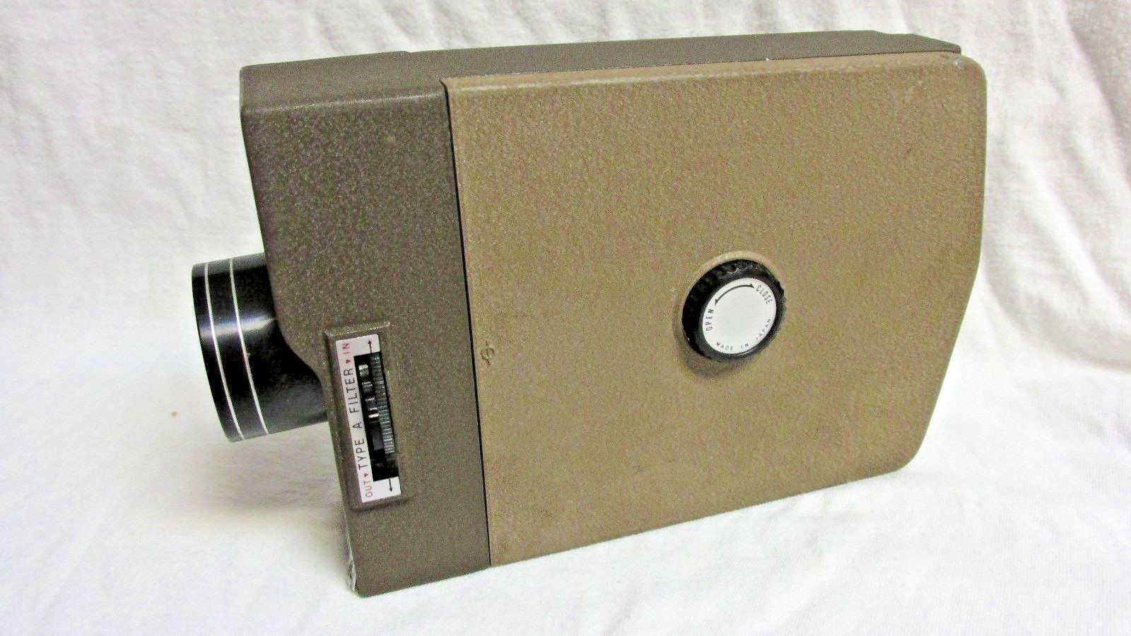 VINTAGE 1960s TECHNICOLOR AUTOMATIC 8 MOVIE CAMERA FOR DISPLAY