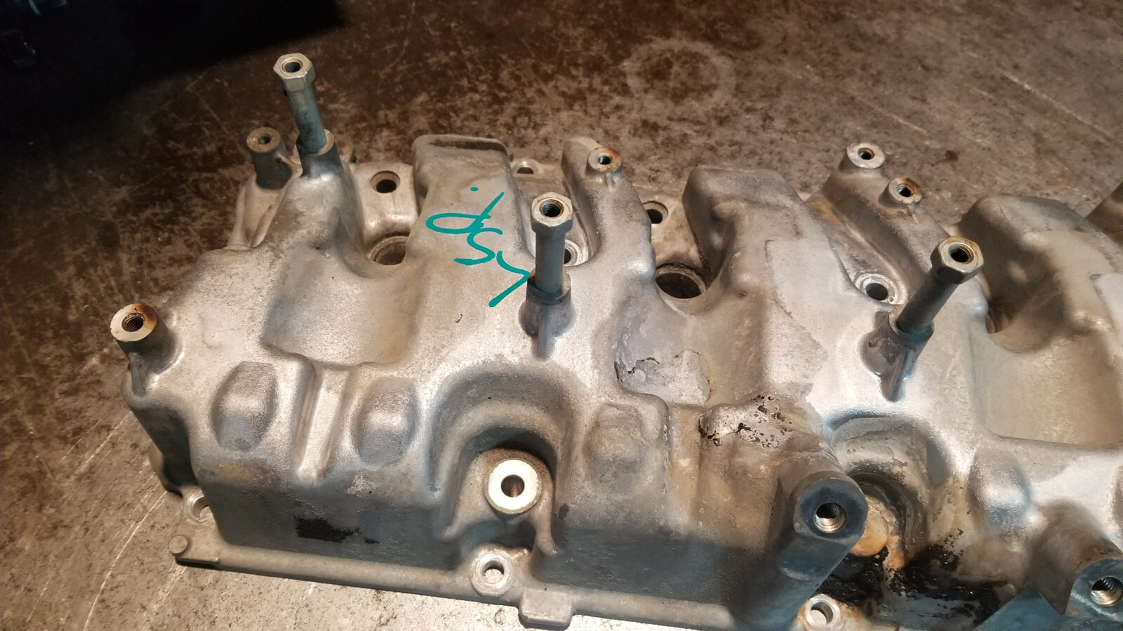 12680249 6.6L DURAMAX L5P Engine Upper Valve Cover  (2017-2018) - Picture 11 of 11
