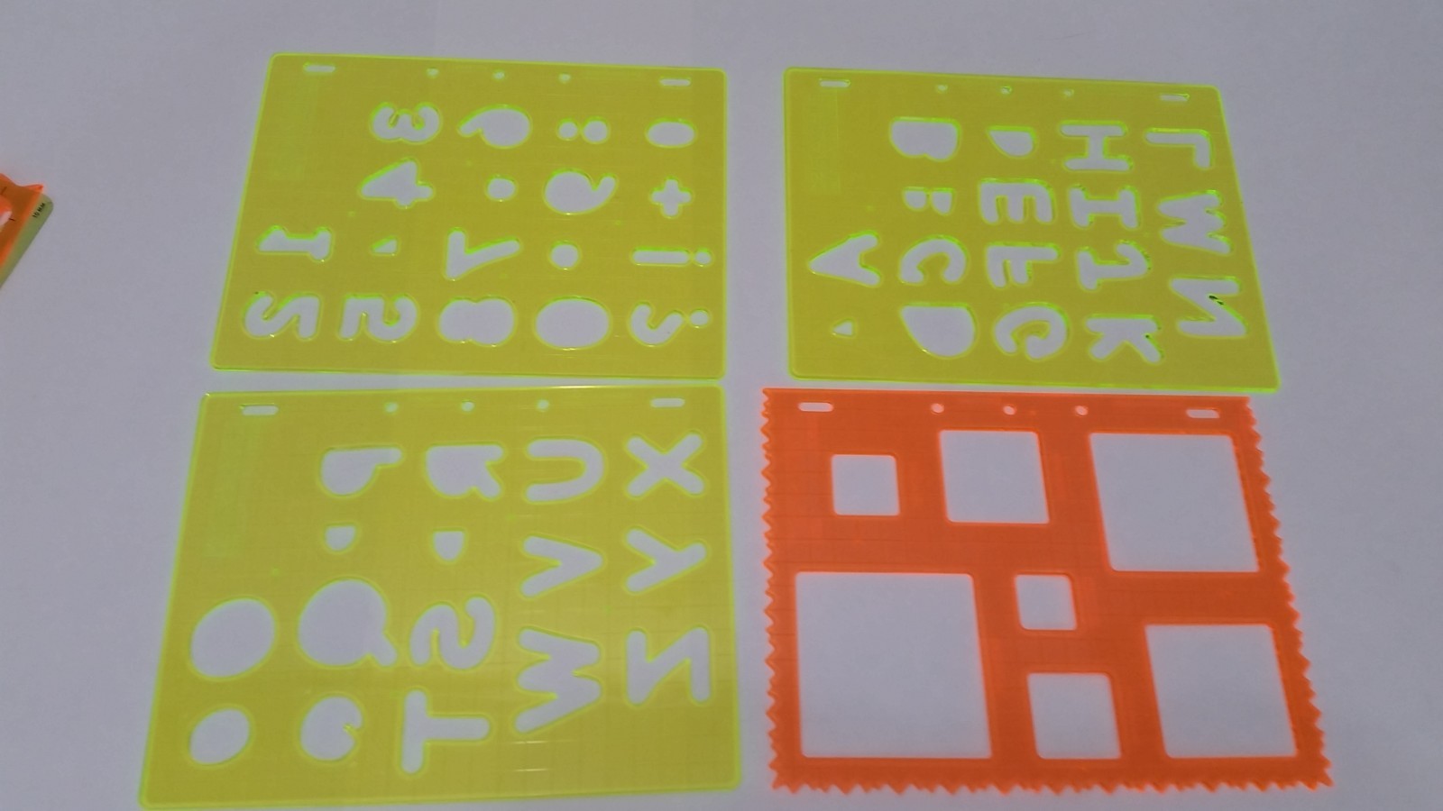 Fiskars & Berol RapiDesign Art Drawing Drafting Plastic Templates Shape Letters