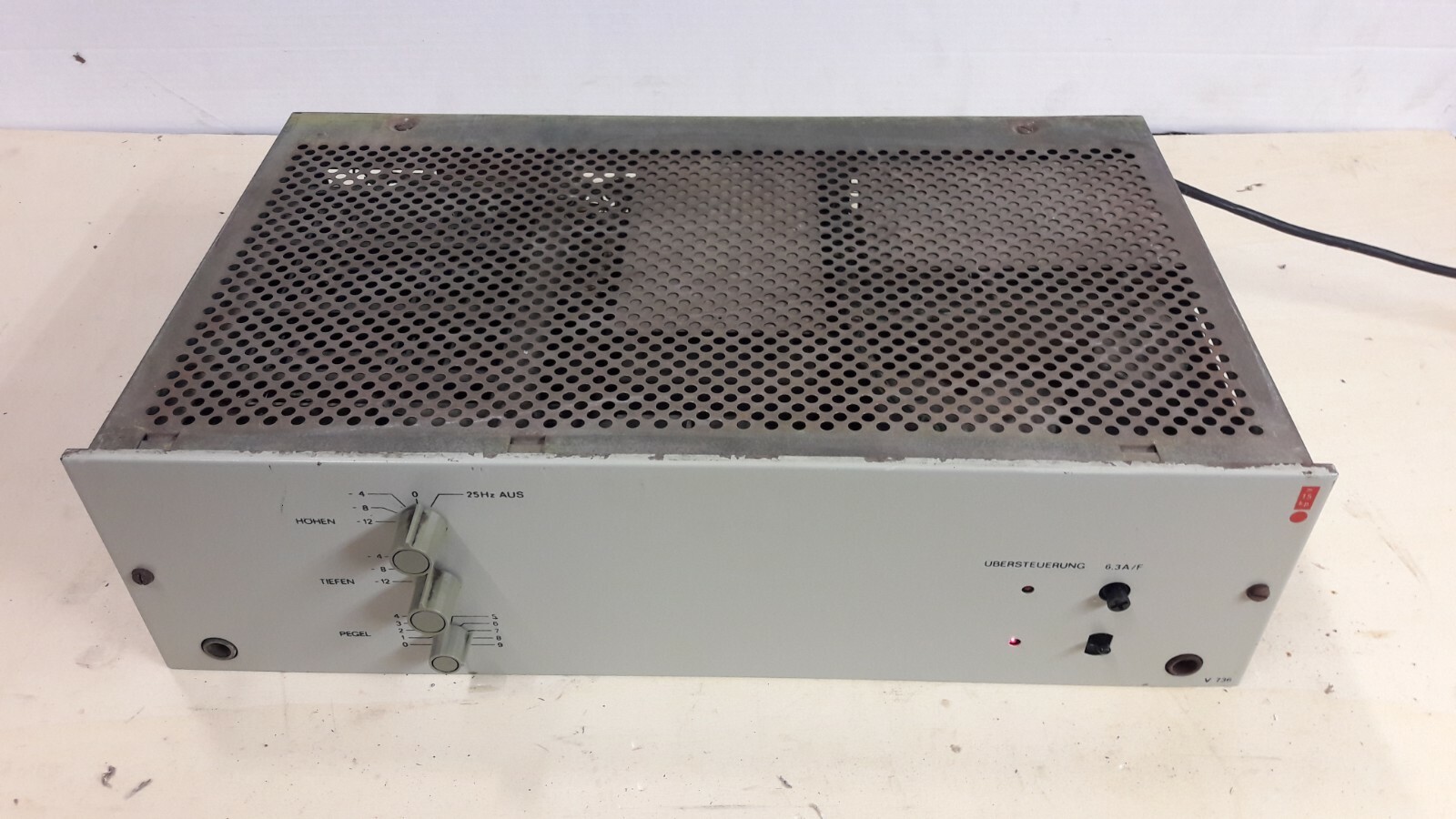 VEB Musikelektronik Geithain  Verstärker V 736