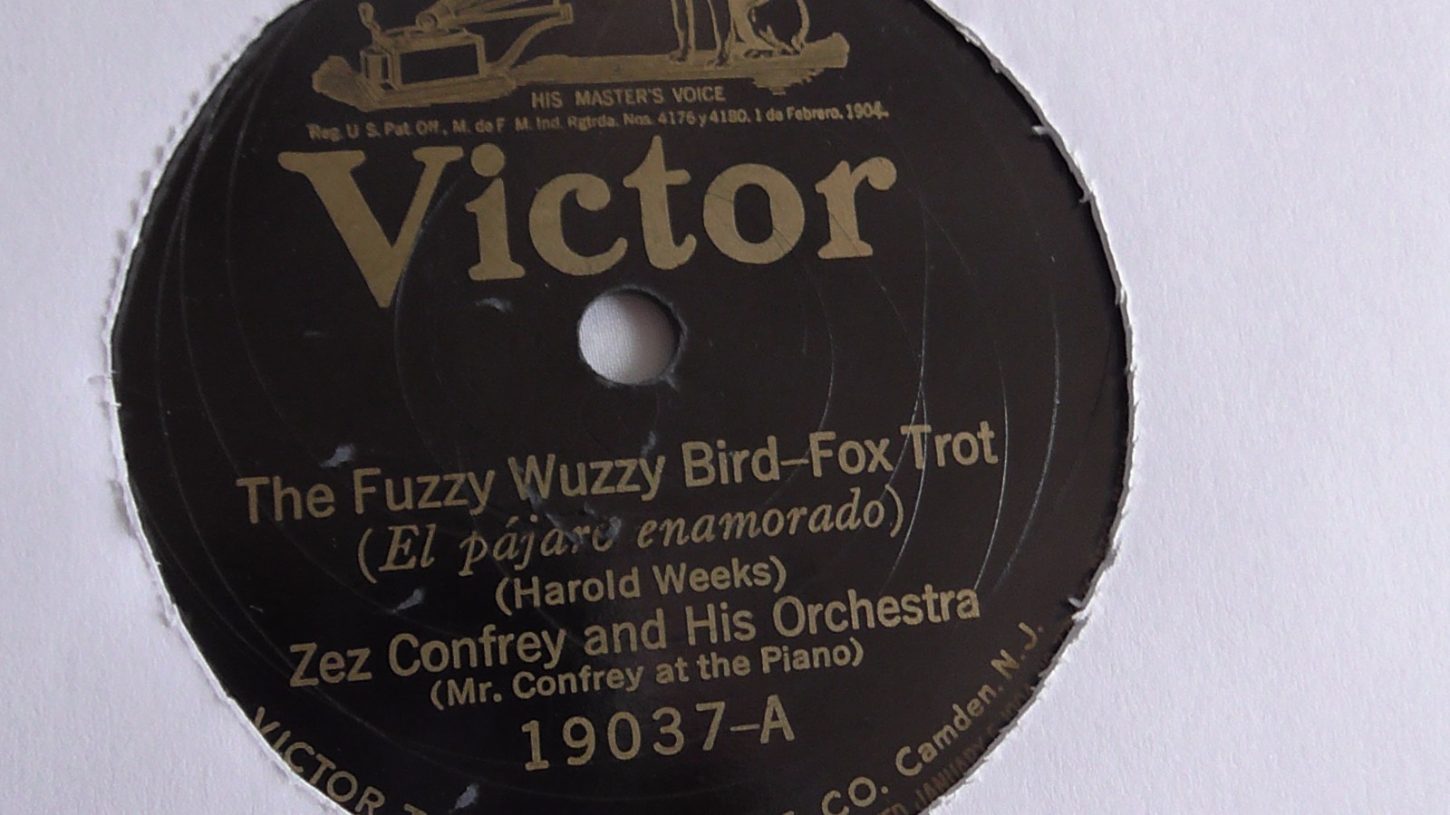 Zez Confrey - 78rpm single 10-inch – Victor #19037 The Fuzzy