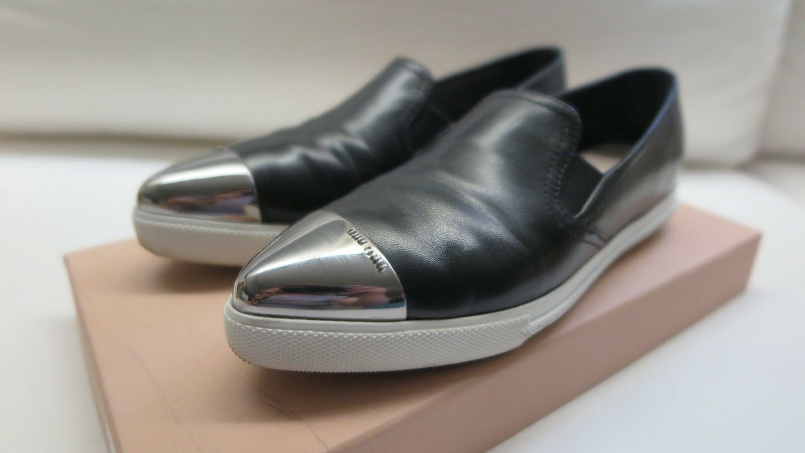 その他 miu Miu Miu Leather Cap Toe Sneakers - Size US 6.5 - Black