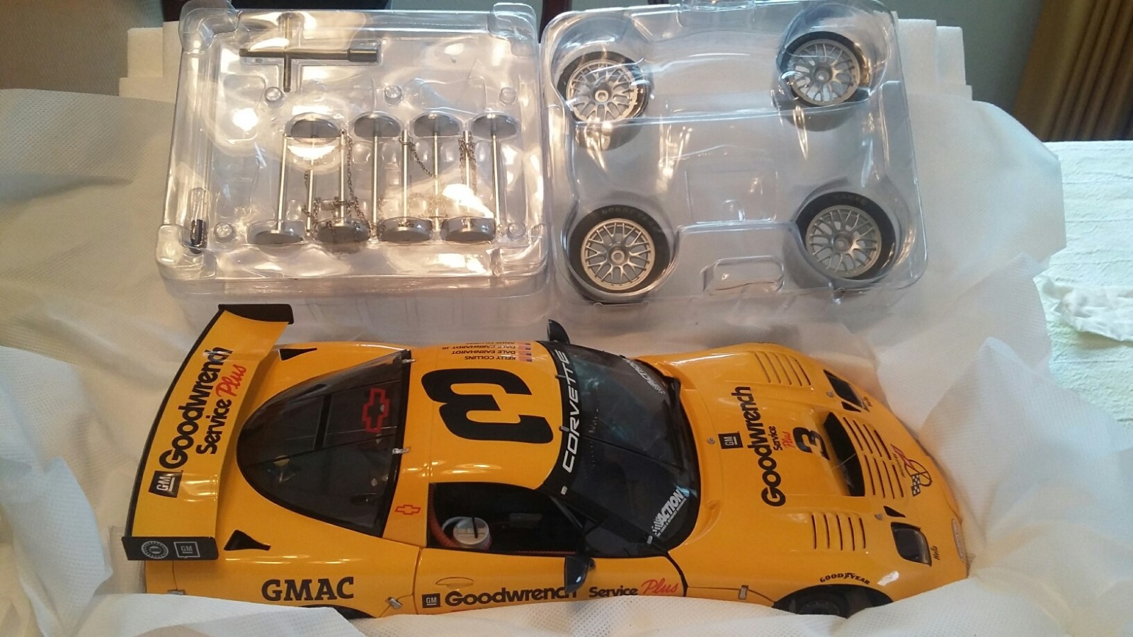 2001 GMP ACTION 1/12 GOODWRENCH #3 CORVETTE ROLEX EARNHARDT SR JR MINT IN BOX