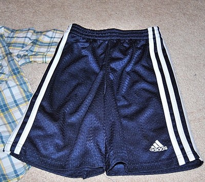 LOT OF 4 BOYS SIZE 4/5 NIKE ADIDAS MOSSIMO SHORT PANT SHIRT