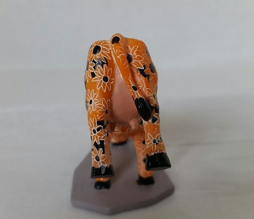 COW PARADE mini figurine TIPPED KANSAS COW. Style #26252.