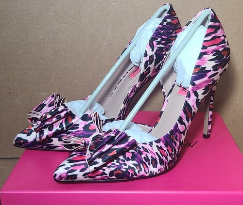 Betsey Johnson Prince-P D'Orsay Heels Pumps Bow Purple