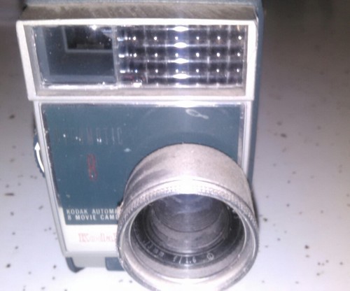 Vintage KODAK AUTOMATIC 8 movie Camera.