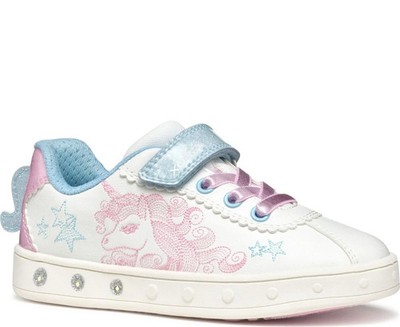 Geox Skylin Girls' White Fashion Trainers Casual Sneakers J558WA0BCKCC0406