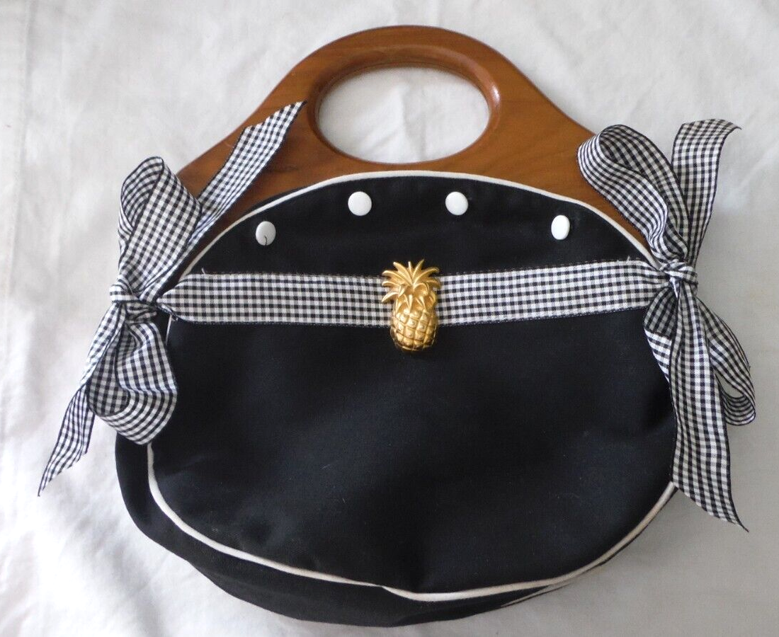 Wood Handle Button Bag By Victoria Needlework Blk Gold Pineapple & Pink Lobster