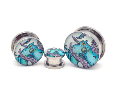 Pair of Screw on Octopus Style 2 Picture Plugs gauges 16g thru 1 inch
