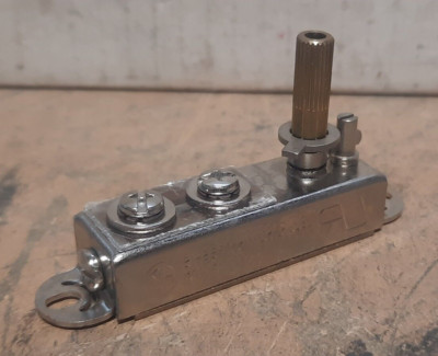 BILBEE CONTROLS  #B-200  THERMOSTAT (C924 E02 525 F)  J255