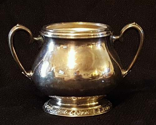 Vintage Oneida Community Silverplate sugar bowl NO LID