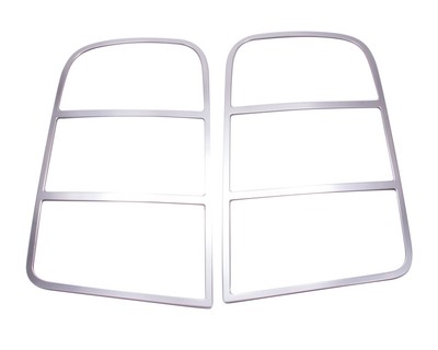 Drake Tail Light Trim Polished 05-09 Mustang