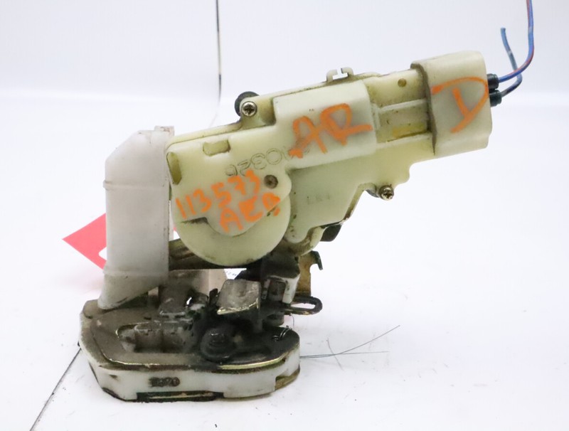 Serrure Porte Ard Occasion Toyota Yaris I Phase 2 - 65 Vvti -