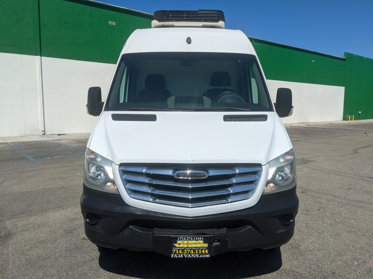 Owner 2015 Freightliner Sprinter 3500 Refrigeration Reefer High Roof Cargo Van 144WB D