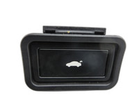 Audi A8 D3 4E qu 02-05 Schalter Heckklappenöffner Öffner Heckklappe Audi A8 D3 4E qu 02-05 21.02.2005 3D0959831D... Vorschau 1