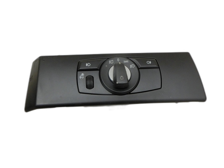 BMW E61 LCI 530xd 07-10 Lichtschalter Schalter  - Bild 1