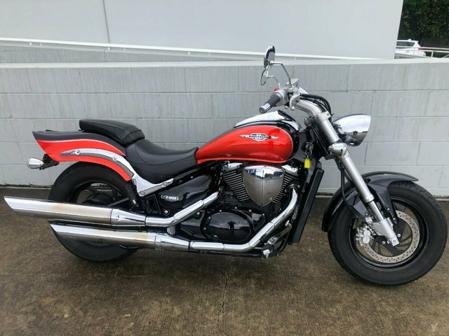 Suzuki boulevard vz800