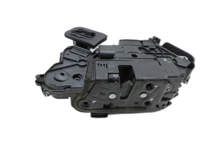 VW Passat 3G B8 14-19 Kombi Türschloss mit ZV Stellmotor Links Vorne  - Bild 1