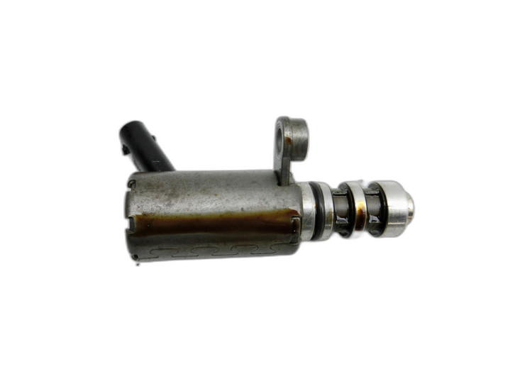 Audi A1 8X 15-18 TFSi 1,0 70KW CHZB Öldruckregelventil für Verstellung Nockenwelle Pos.3  - Bild 1