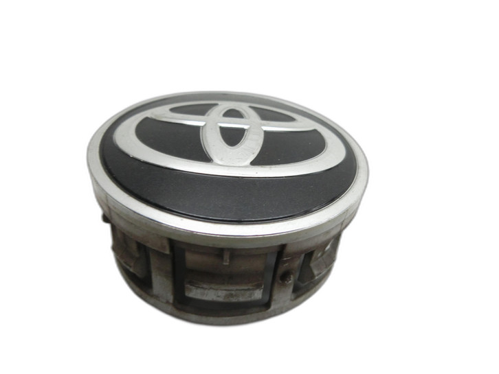 Toyota Prius IV ZVW5 16-19 Radnabenabdeckung Rad Nabenabdeckung Nabenblende Pos.4 Toyota Prius IV ZVW5 16-19... Bild 1