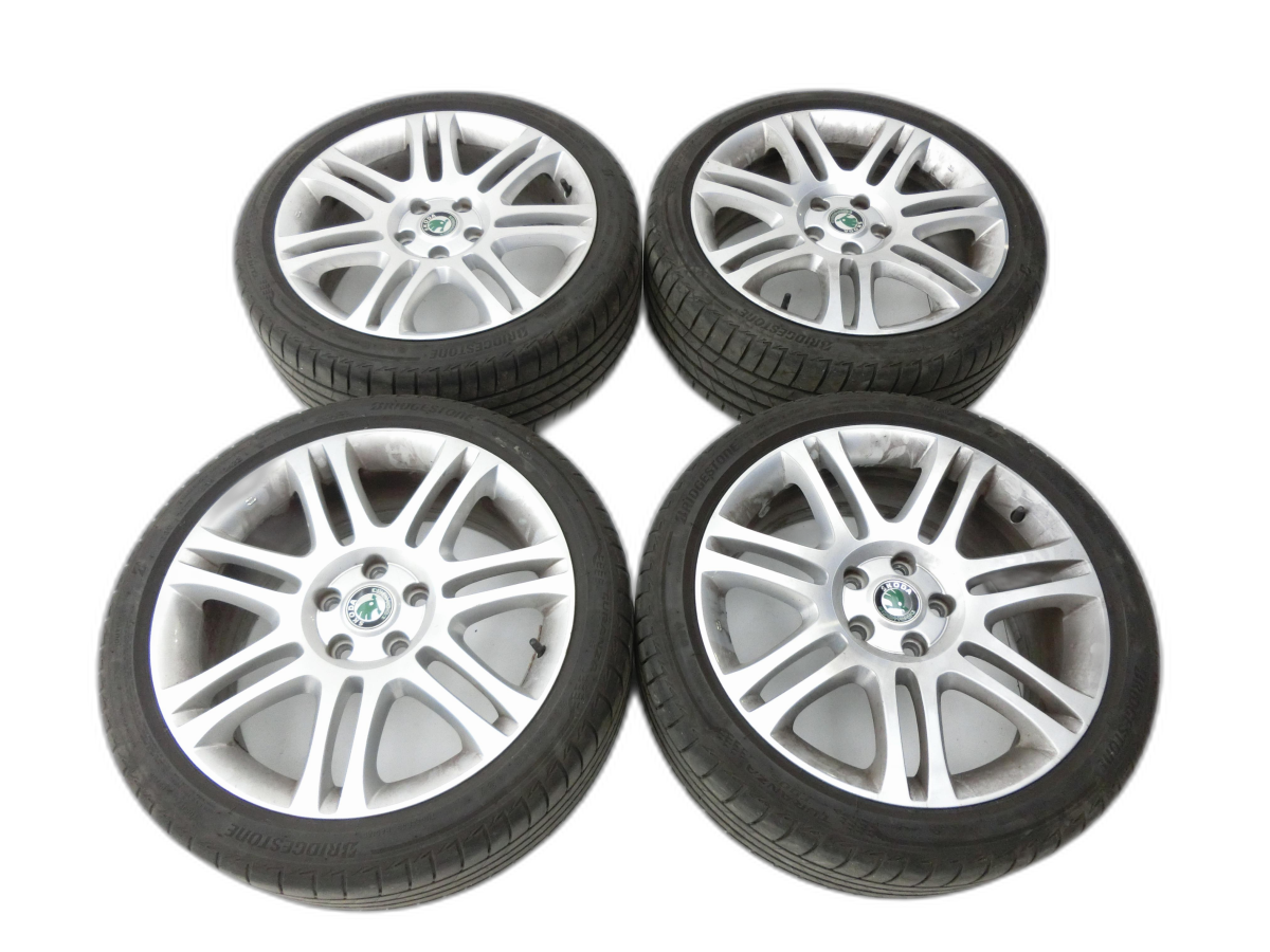 Skoda Superb II 3T 08-13 4 x Kompletträder Aluminiumfelge Sommerreifen 225/40R18 5X112 - Bild 1