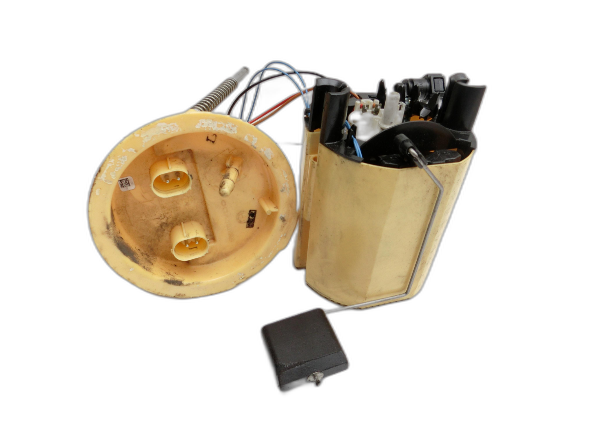 BMW E81 1er 118d 07-11 2,0d 105KW Kraftstoffpumpe Kraftstoff Förderpumpe Tankgeber  - Bild 1