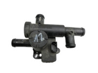 Mercedes Vito W639 10-14 CDI 2,2 100KW Thermostat Flansch Thermostatgehäuse Mercedes Vito W639 10-14 24.01.2013... Vorschau 1