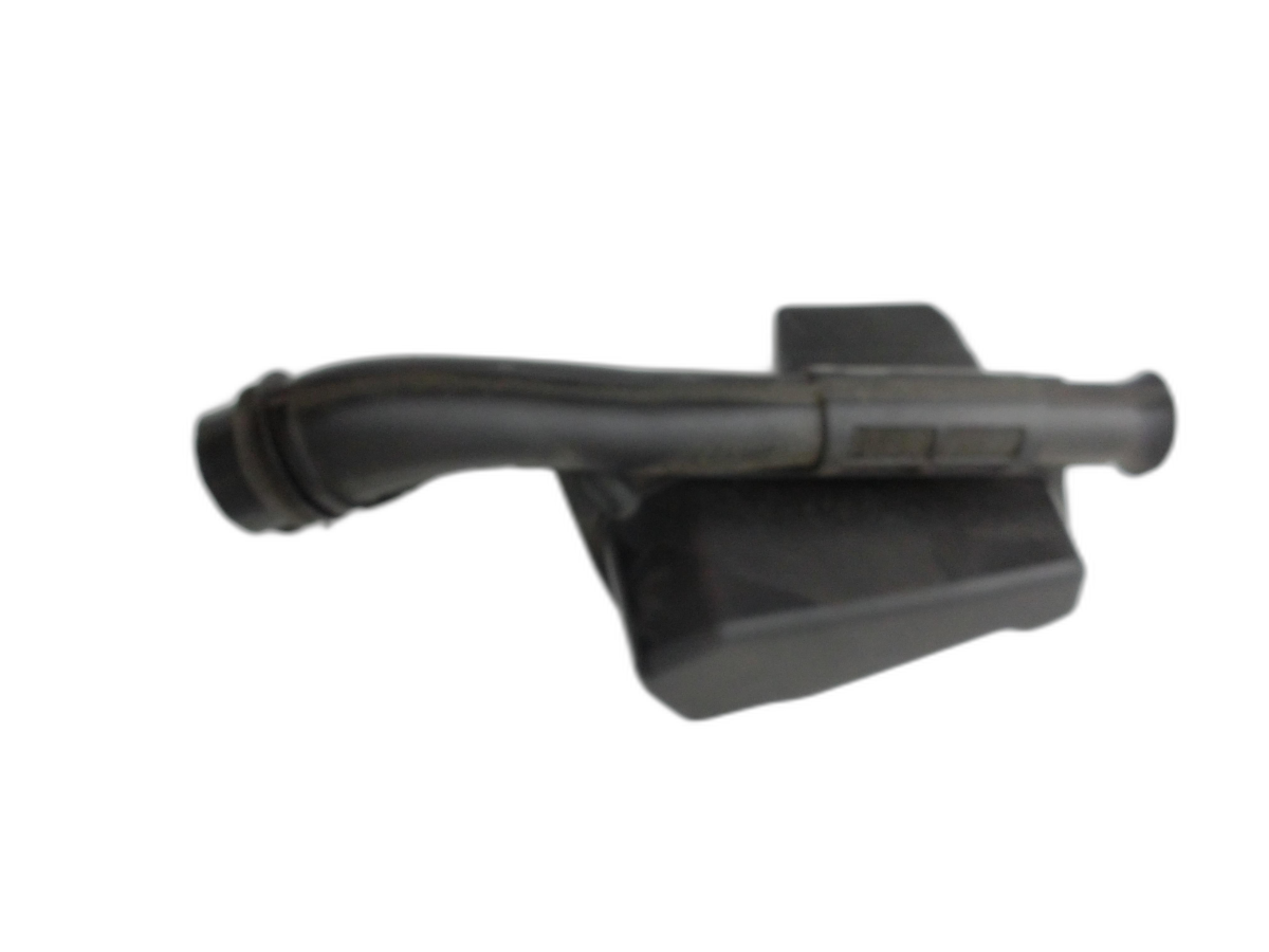 Toyota Auris II E18 15-19 Hybrid 1,8 73KW Ansaugrohr Ladeluftschlauch Luftschlauch Pos.1  - Bild 1