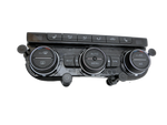 VW Touran II 5T 15-24 Bedienteil Bedienelement Heizung Klimabedienteil VW Touran II 5T 15-24 12.05.2016 5G0907044EA... Vorschau 1