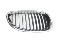 BMW E61 530d 04-07 Frontgrill Kühlergrill Niere Rechts BMW E61 530d 04-07 31.03.2005 7065702 51137065702 gebraucht Vorschau 1