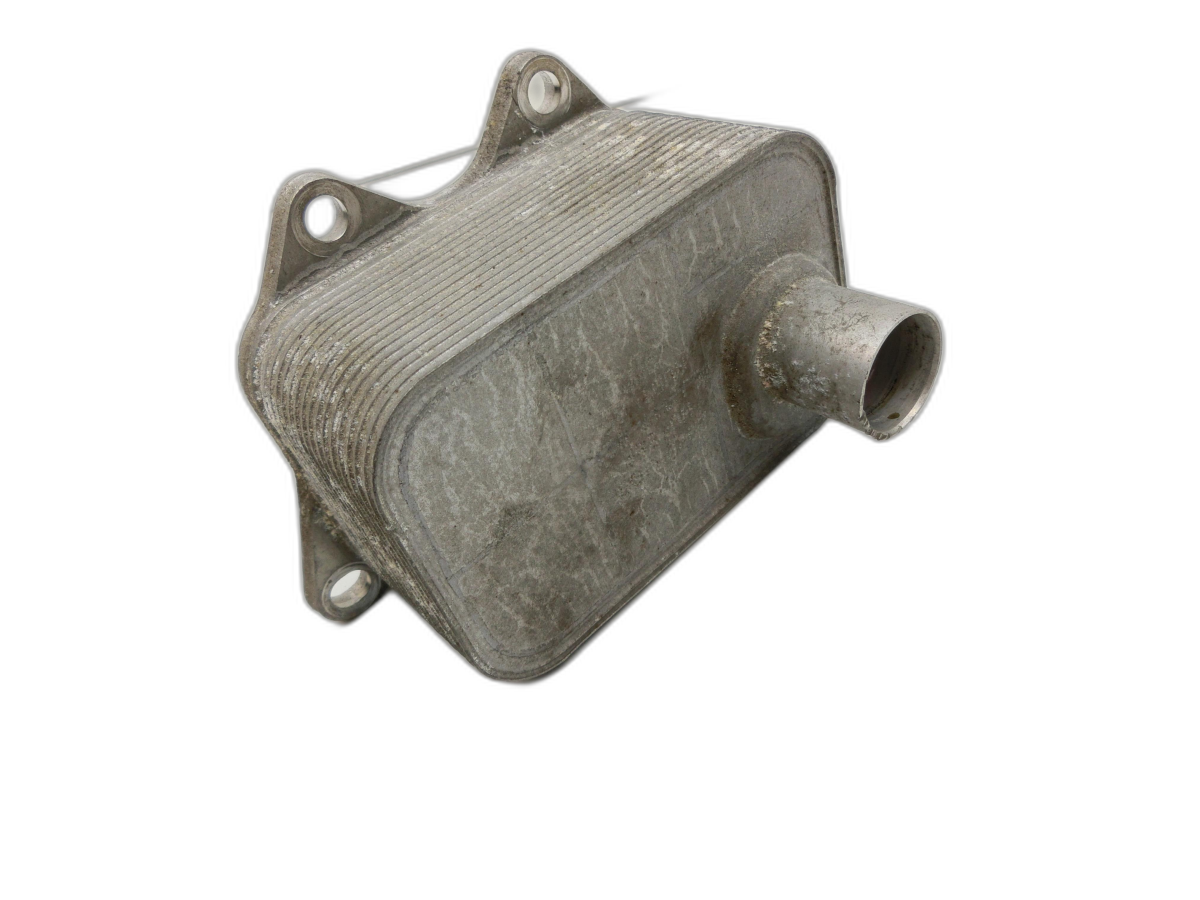 Audi A4 8K B8 07-11 TFSI 1,8 88KW Ölkühler  - Bild 1