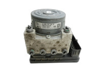 Mercedes S205 W205 14-18 ABS Steuergerät Aggregat Hydraulikblock Mercedes S205 W205 14-18 16.04.2015 A2054313612... Vorschau 1