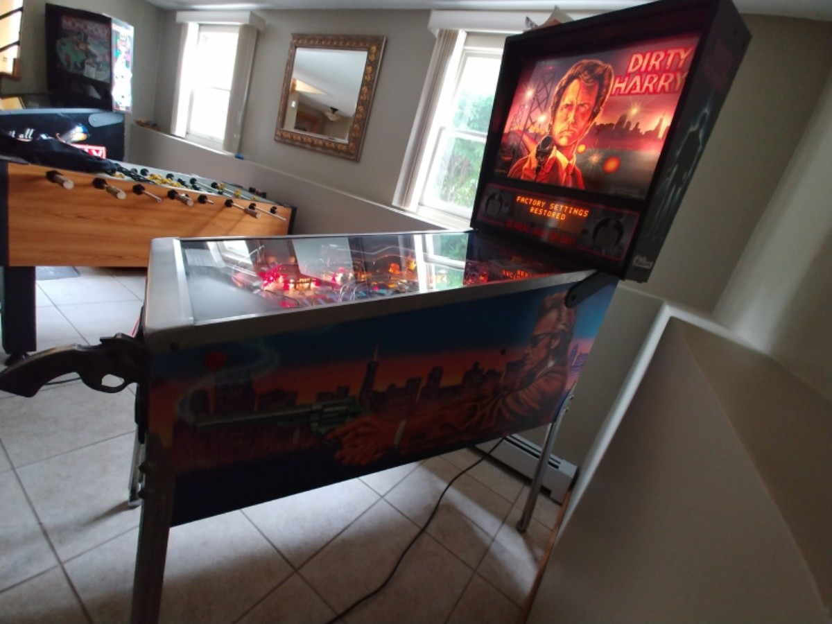 Stern Monopoly Pinball Machine $3800