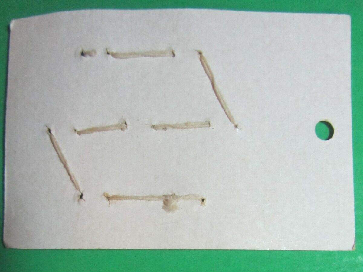 (7) VINTAGE 1/2" Le CHIC TWINKLE SWIRL BORDER GOLD METAL BUTTONS NOS CARD-E154