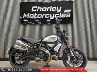2021 Ducati Scrambler 1100 Dark Pro adventure sport