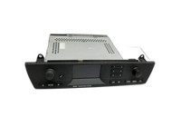 BMW X3 E83 03-06 Navigationssystem Navi GPS Business BMW X3 E83 03-06 12.11.2004 6932551 65.12-6932551-01 RCD103-01... Vorschau 1