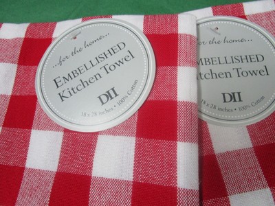 ** CHRISTMAS Kitchen Towels ** Gingerbread Man Towels"   *SET of 2*  NEW  by DII