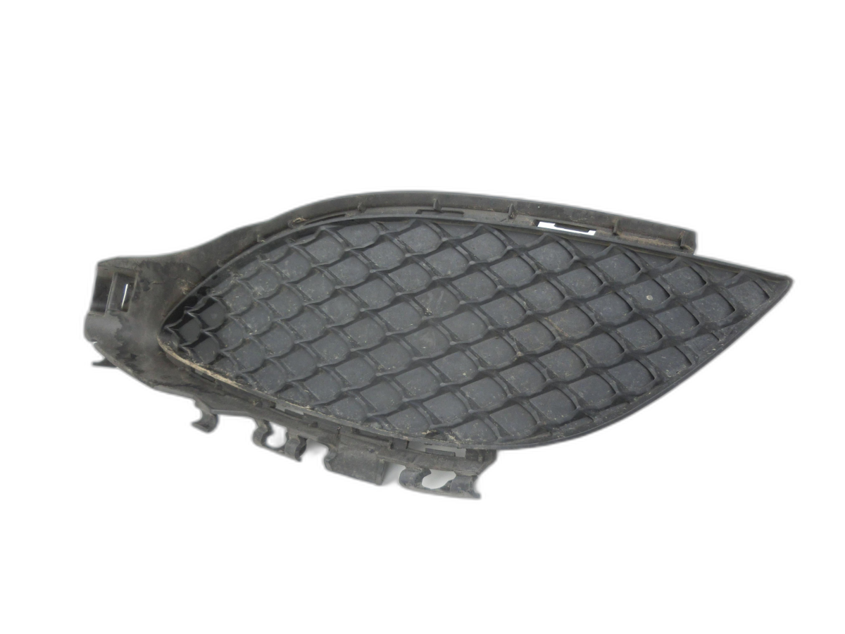 Mercedes W176 A180 12-15 Frontblende Frontleiste Rechts für Stoßstange  - Bild 1