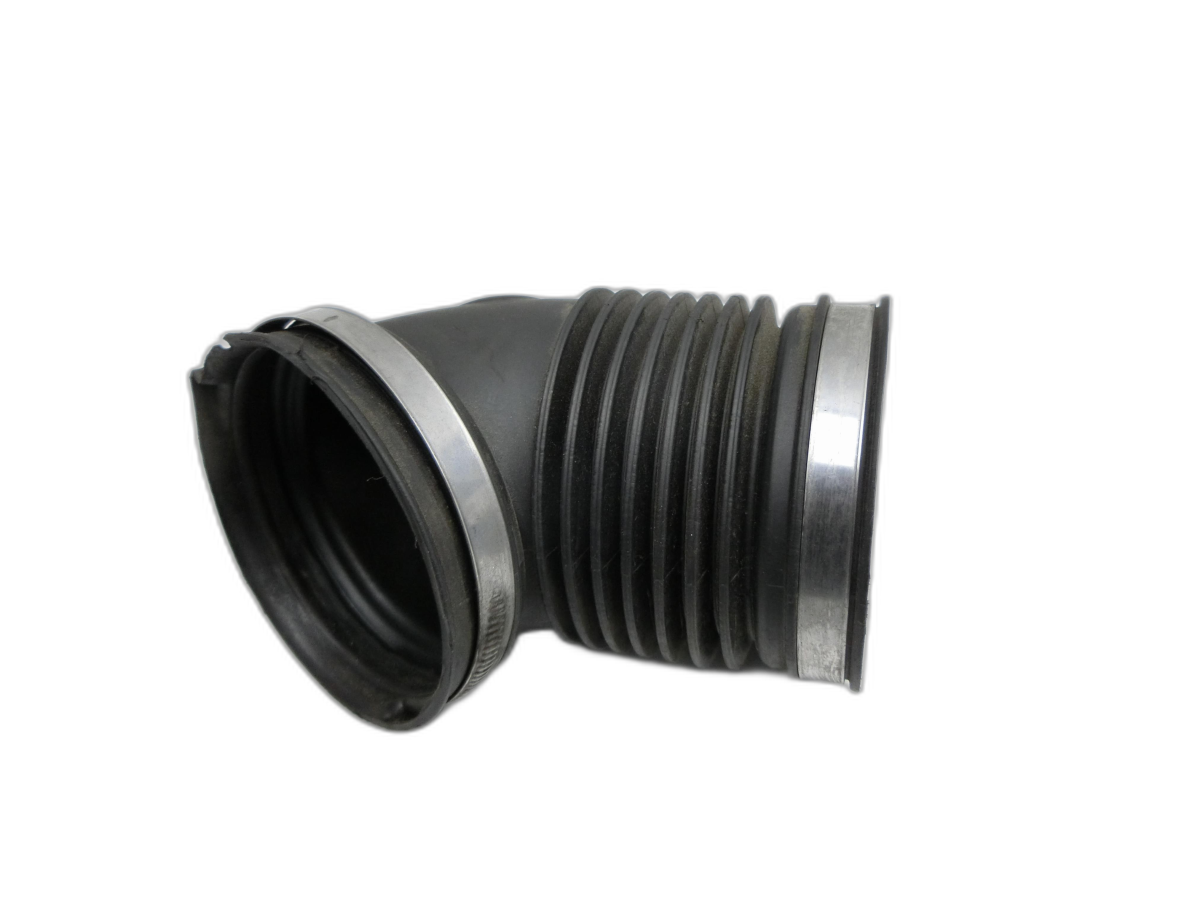 BMW X1 E84 09-12 2,0i 110KW Ansaugrohr Ladeluftschlauch Luftschlauch  - Bild 1